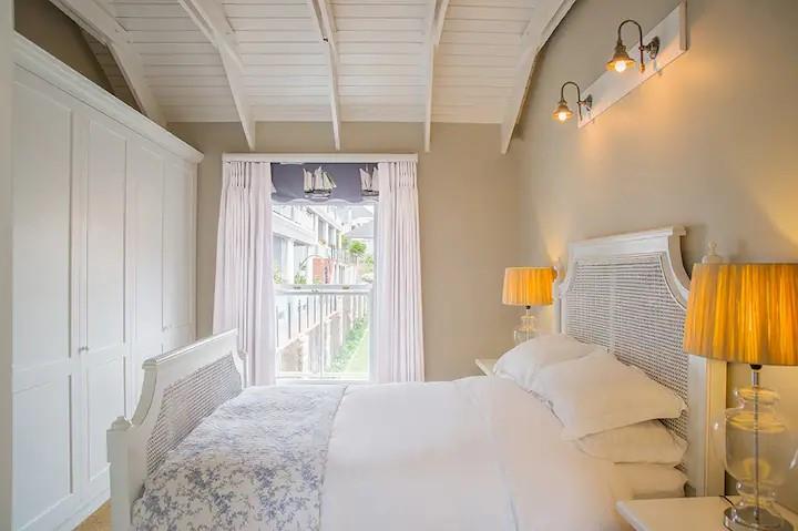 To Let 2 Bedroom Property for Rent in Kalk Bay Western Cape
